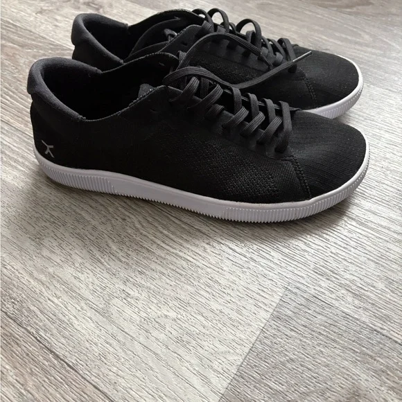 Flux Black Knit Sneakers | Women’s 9 | Comfort Shoes - Picture 3 of 7
